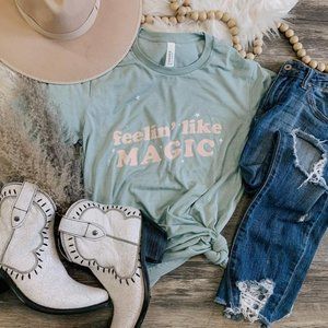 Feelin' Like Magic Graphic Tee
